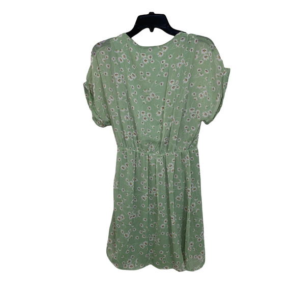 All in favor simone green floral wrap mini dress size Medium NWT‎ - Picture 3 of 7